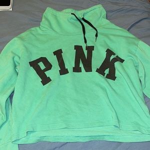 Women’s pink size medium